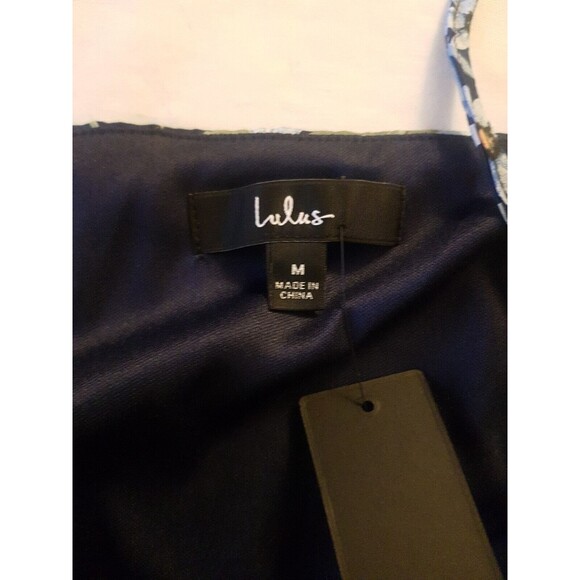 Lulus Womens Dress Size Medium Totally Romantic Quiet Luxury Floral Wrap Midi - Picture 10 of 14